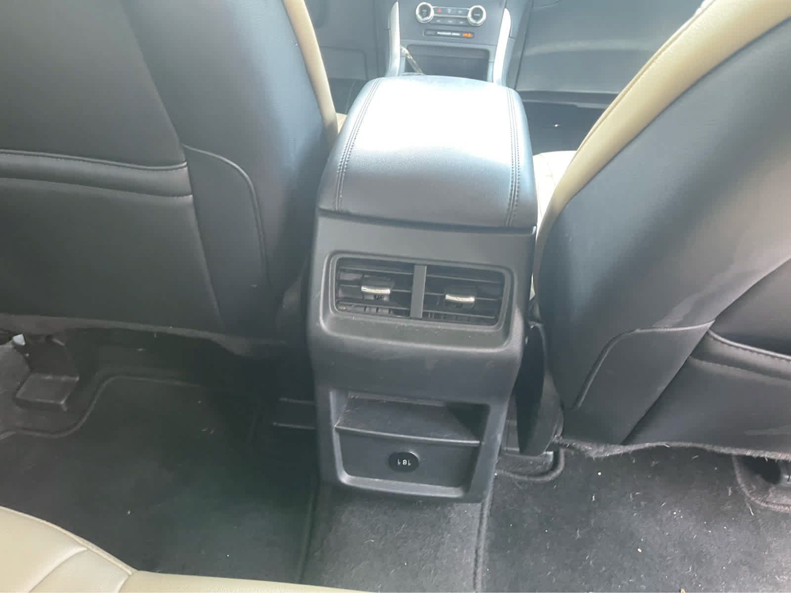 Used 2024 Ford Edge SEL AWD/4WD image 26