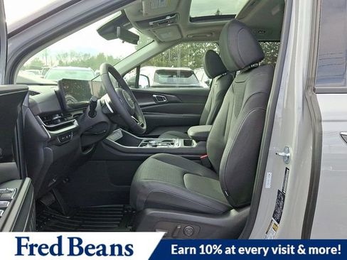 New 2026 Kia Carnival SX Prestige image 9