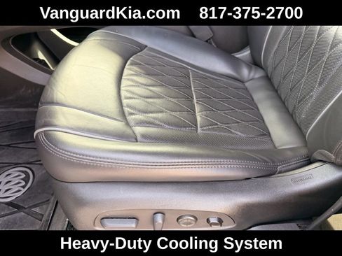 Used 2022 Buick Enclave Avenir w/ Avenir Technology Package image 14