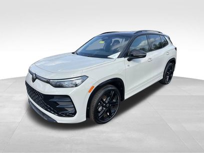 New 2026 Volkswagen Tiguan SE R-Line