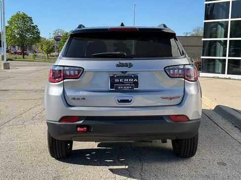 Used 2019 Jeep Compass Trailhawk AWD/4WD image 4