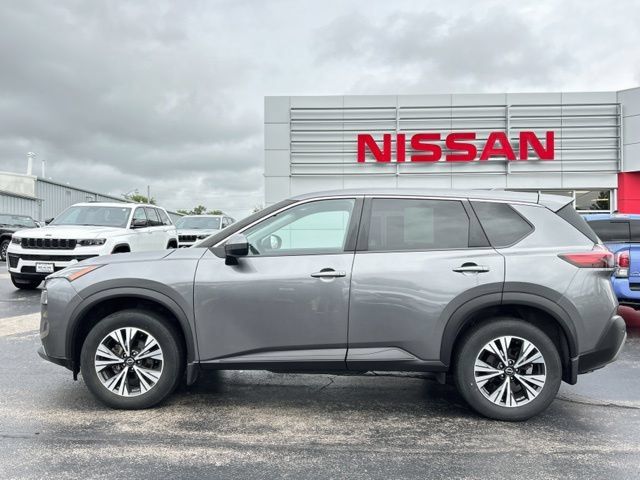 Used 2023 Nissan Rogue SV AWD/4WD image 2