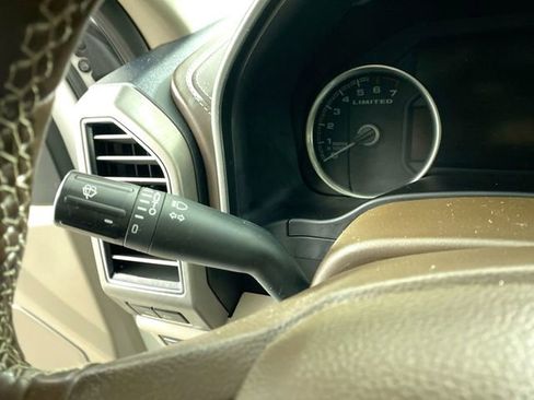 Used 2020 Ford F150 Limited w/ Trailer Tow Package image 14