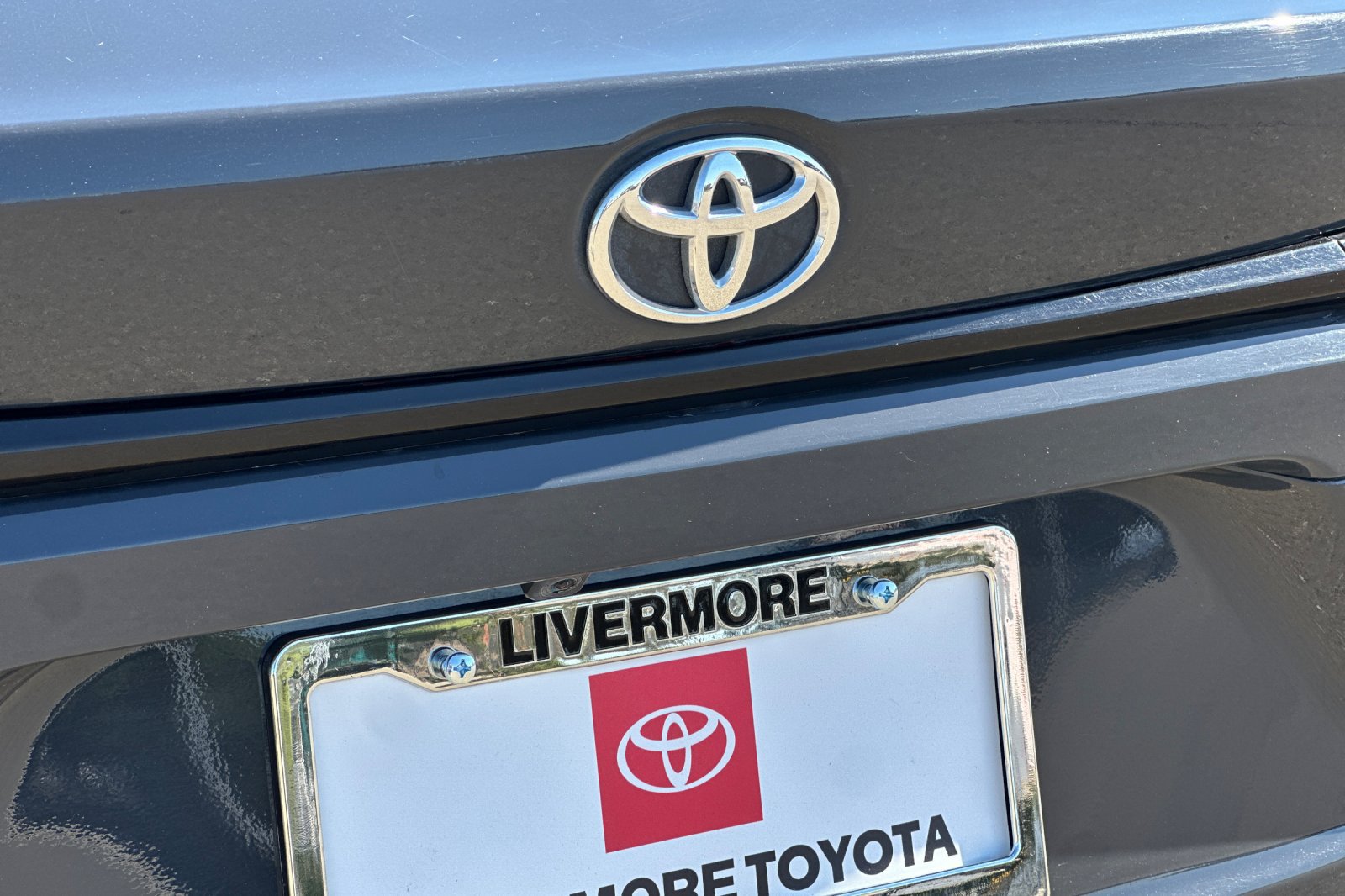 Used 2024 Toyota Corolla LE FWD image 47
