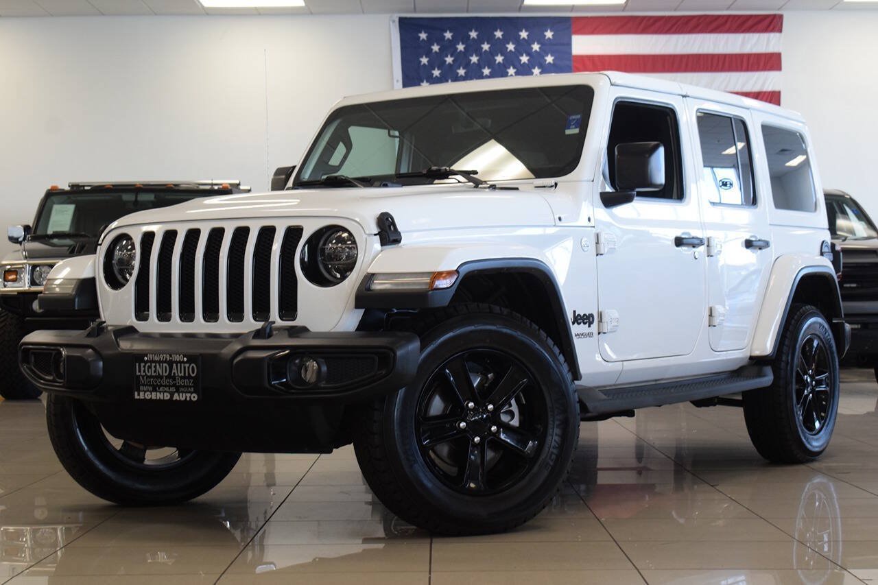 Used 2020 Jeep Wrangler Unlimited Sahara AWD/4WD image 3