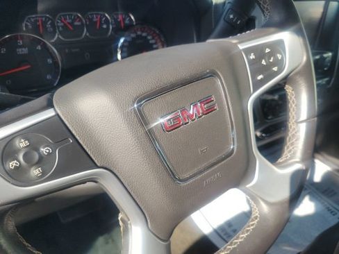 Used 2015 GMC Sierra 1500 SLE w/ SLE Value Package AWD/4WD image 17