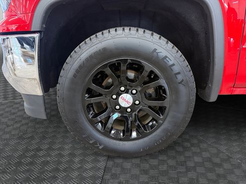 Used 2016 GMC Sierra 1500 SLE w/ SLE Value Package AWD/4WD image 30