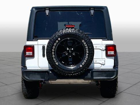 Used 2023 Jeep Wrangler Unlimited Sport AWD/4WD image 5