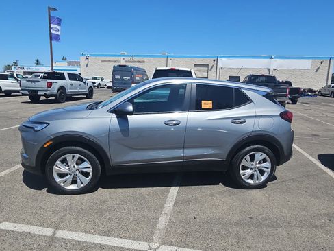 Used 2025 Buick Encore GX Preferred AWD/4WD image 5