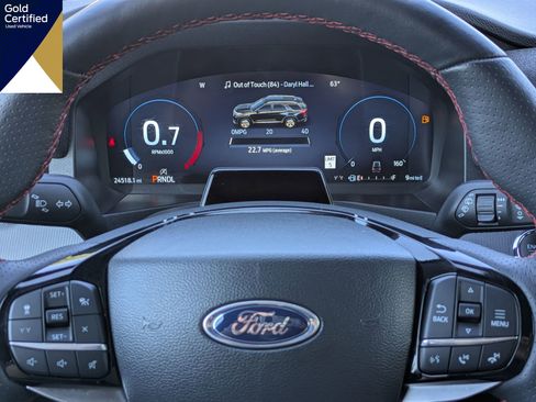 Certified 2025 Ford Explorer ST-Line AWD/4WD image 34