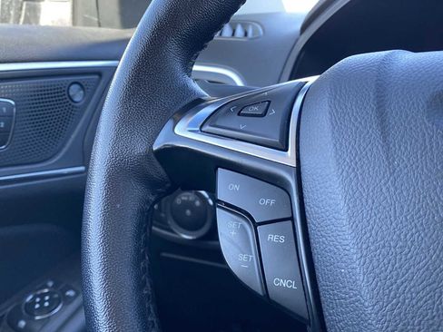 Used 2023 Ford Edge Titanium image 30