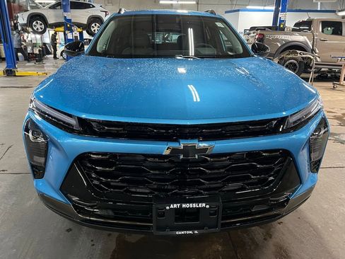 New 2026 Chevrolet Trax ACTIV w/ Sunroof Package FWD image 8