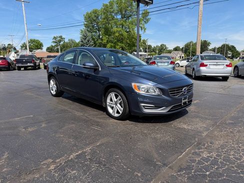Used 2014 Volvo S60 T5 FWD image 5