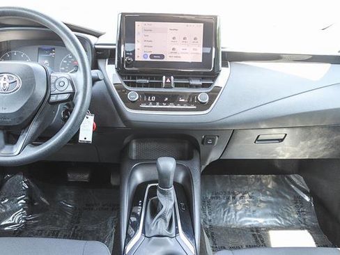 Used 2024 Toyota Corolla LE image 13