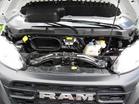 Used 2026 RAM ProMaster 2500 w/ Convenience Group FWD image 23