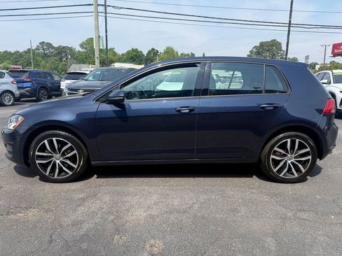 Used 2017 Volkswagen Golf SE w/ Driver Assistance Package FWD image 8