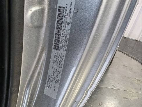 Used 2019 RAM 2500 Tradesman w/ Chrome Appearance Group image 17