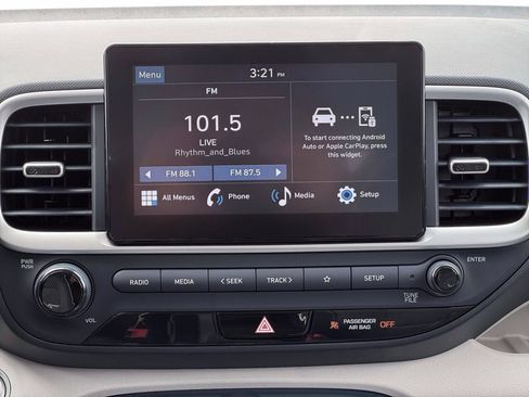 New 2026 Hyundai Venue SEL image 19