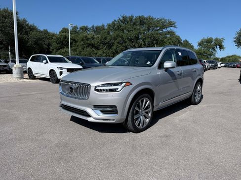 Certified 2023 Volvo XC90 B6 Plus w/ Protection Package Premier AWD/4WD image 2