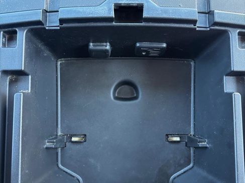 Used 2015 GMC Sierra 1500 SLE w/ SLE Value Package image 24