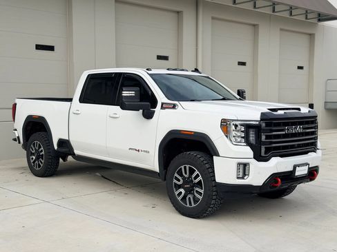 Used 2021 GMC Sierra 3500 AT4 w/ AT4 Premium Plus Package AWD/4WD image 8