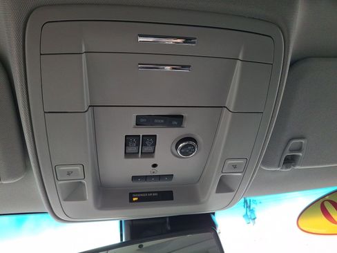 Used 2020 Chevrolet Tahoe Premier image 19