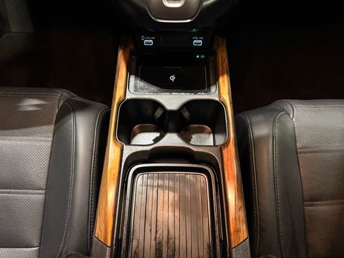 Used 2021 Honda CR-V Touring image 27