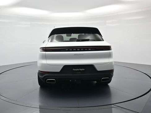 New 2026 Porsche Cayenne image 29