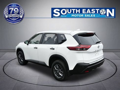 Used 2021 Nissan Rogue S AWD/4WD image 5