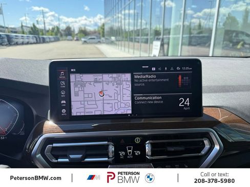 Used 2024 BMW X3 xDrive30i AWD/4WD image 25