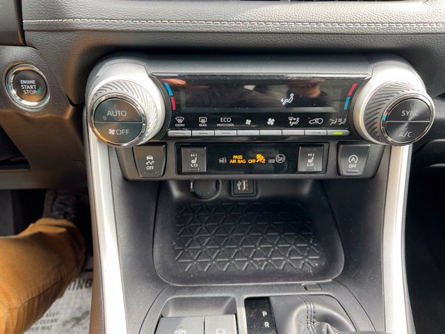 Used 2024 Toyota RAV4 XLE w/ Convenience Package AWD/4WD image 17