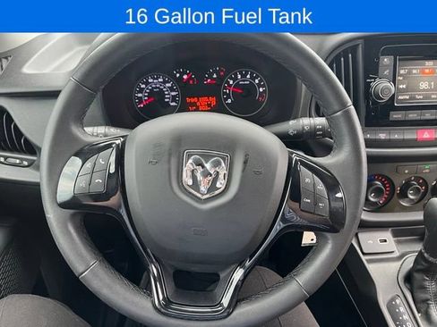 Used 2022 RAM ProMaster City Tradesman FWD image 9