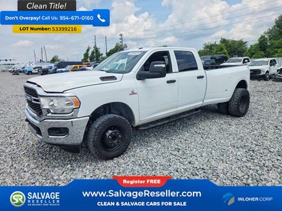 Used 2023 RAM 2500 Tradesman w/ Chrome Appearance Group