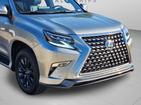 Used 2022 Lexus GX 460 Luxury AWD/4WD image 35