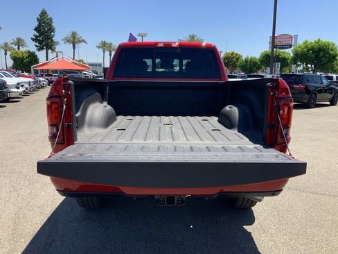 New 2026 RAM 2500 Tradesman AWD/4WD image 7