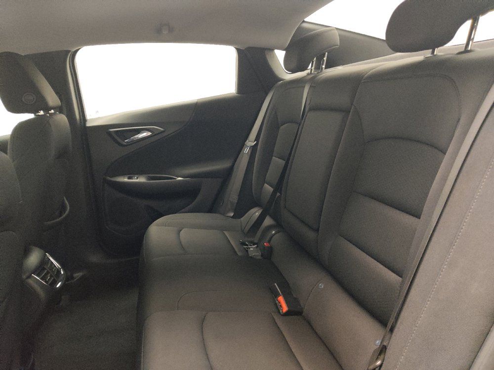 Used 2025 Chevrolet Malibu LT FWD image 18