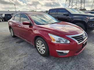 Used 2015 Nissan Altima 2.5 S w/ Power Driver Seat Package video 1