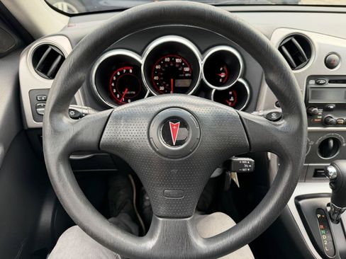 Used 2005 Pontiac Vibe AWD w/ Power Group Value Package image 24