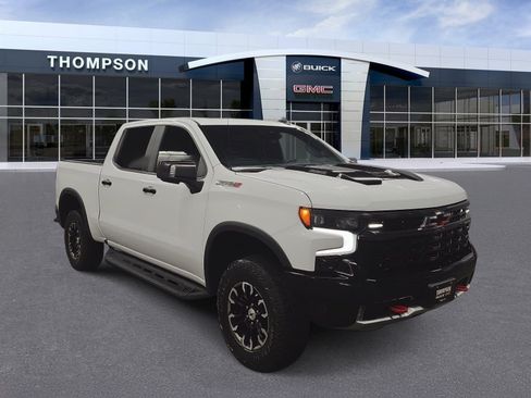 Used 2024 Chevrolet Silverado 1500 ZR2 w/ Technology Package AWD/4WD image 1