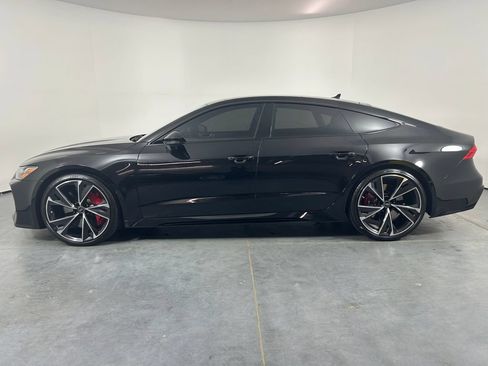 Used 2023 Audi RS 7 Sportback w/ Black Optic Package AWD/4WD image 2