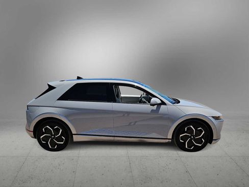 Certified 2024 Hyundai Ioniq 5 Limited RWD image 9