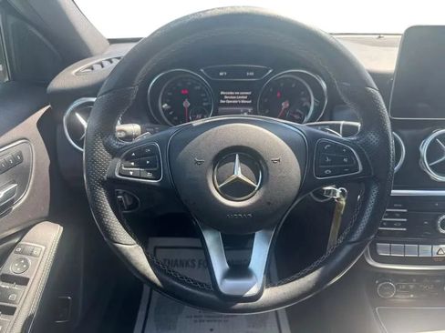 Used 2018 Mercedes-Benz GLA 250 4MATIC image 26