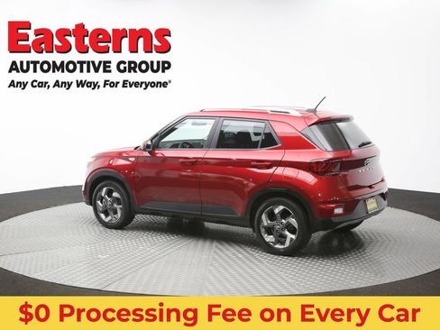 Used 2024 Hyundai Venue Limited FWD image 62