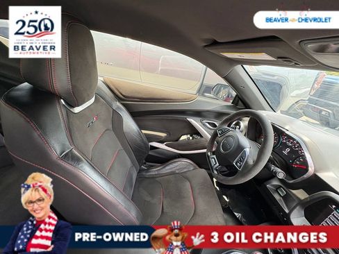 Used 2018 Chevrolet Camaro ZL1 RWD image 28