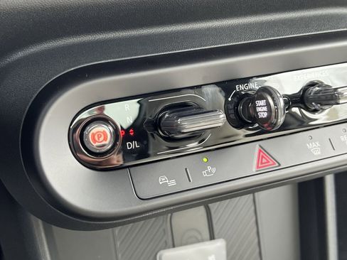 New 2026 MINI Cooper 2-Door Hardtop image 19