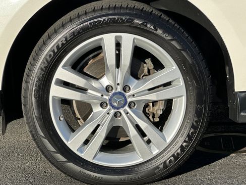 Used 2013 Mercedes-Benz ML 350 4MATIC image 38