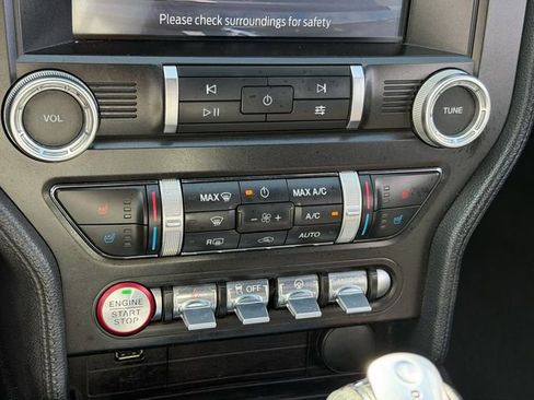 Used 2020 Ford Mustang Premium RWD image 23