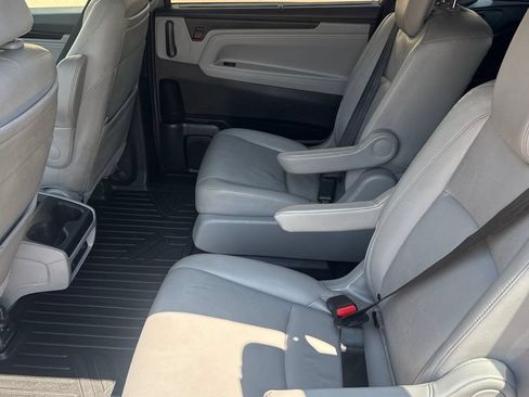 Used 2018 Honda Odyssey Elite image 10