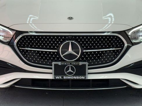 Used 2025 Mercedes-Benz E 450 4MATIC Sedan image 19
