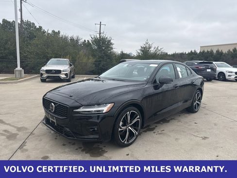 Certified 2025 Volvo S60 B5 Plus image 1
